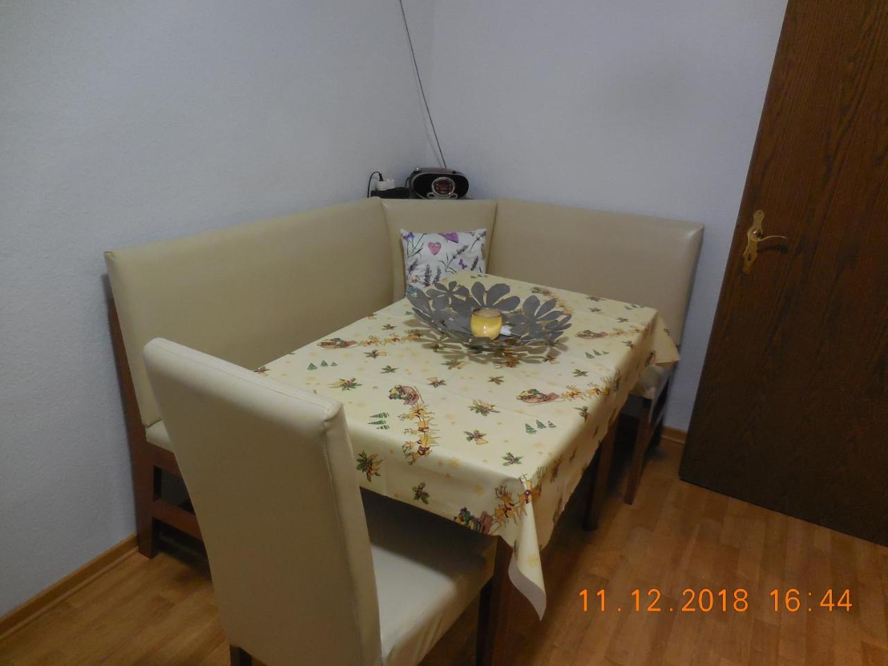 Ferienwohnung Am Hoerselufer アイゼナハ エクステリア 写真